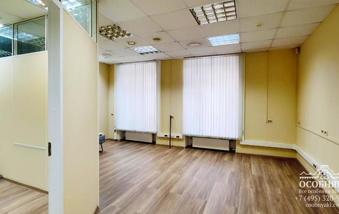 в 1-м Вышеславцевом, 6, площадь 1100 м