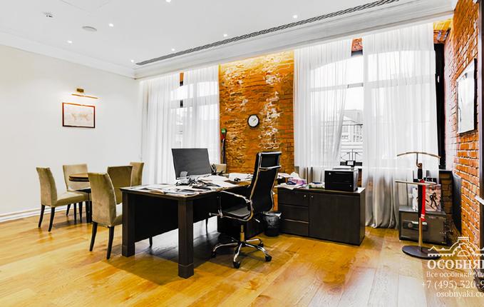 на Варшавском шоссе, 9, площадь 2768 м