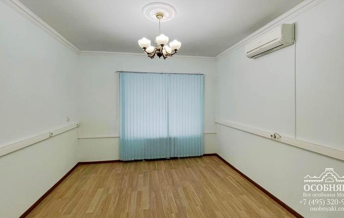 во Вспольном переулке, 21, площадь 550 м