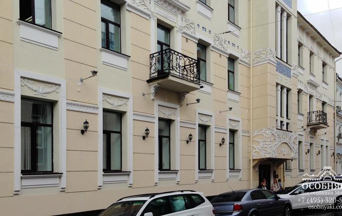 в Нащокинском переулке, 12, площадь 2033 м