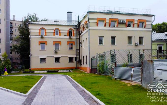 на Новой Басманной улице, 14, площадь 1533 м