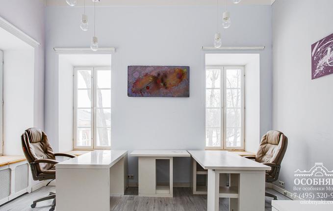 в Воронцовском парке, 5, площадь 304 м