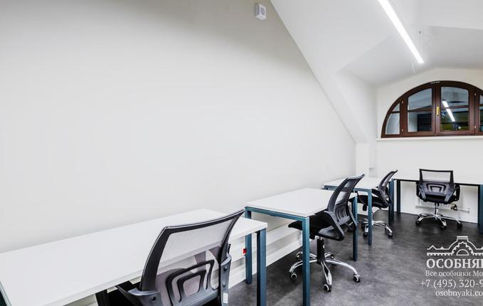 на Большой Грузинской улице, 12, площадь 5884 м