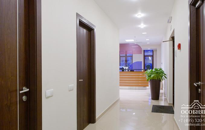 в Большом Гнездниковском переулке, 3, площадь 540 м