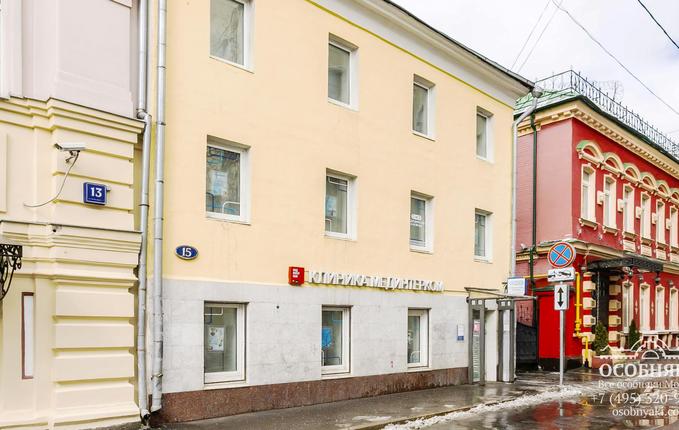 в Милютинском переулке, 15с1, площадь 414 м