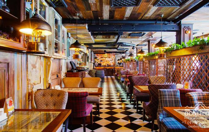 на Валовой улице, 3, площадь 427 м