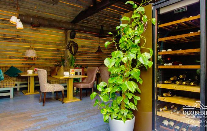 на Валовой улице, 3, площадь 427 м