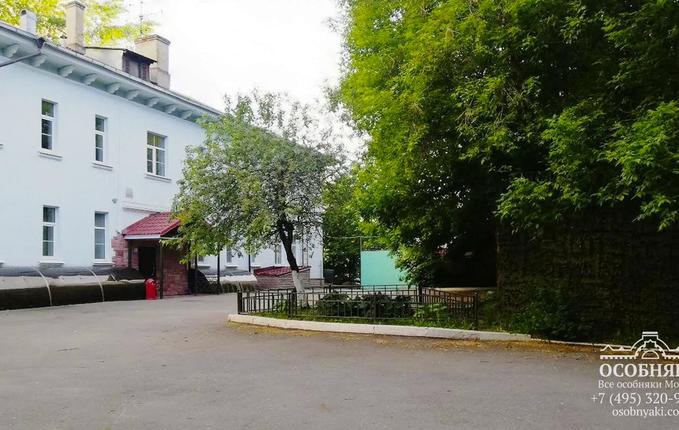 на Бурденко, 21, площадь 918 м