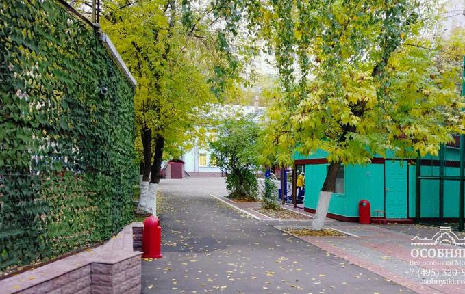 на Бурденко, 21, площадь 918 м