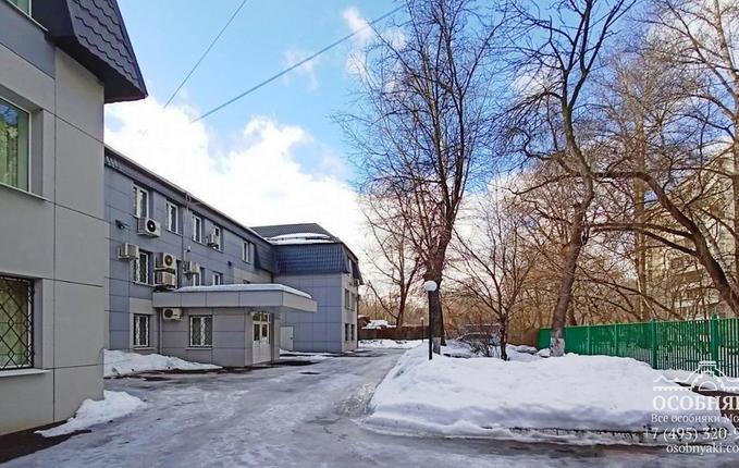 в 4-м Рощинском проезде, 15, площадь 1200 м