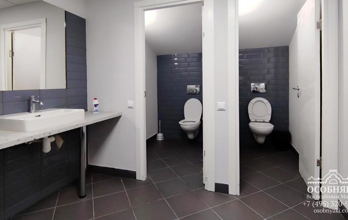 в 1-м Кожевническом, 8, площадь 2600 м