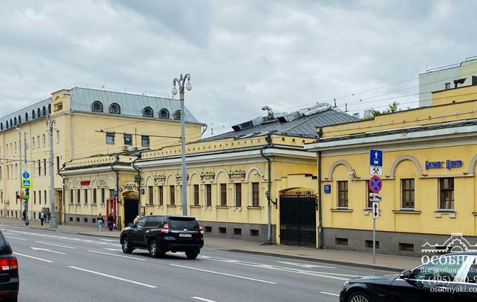 на Большой Серпуховской, 23, площадь 975 м