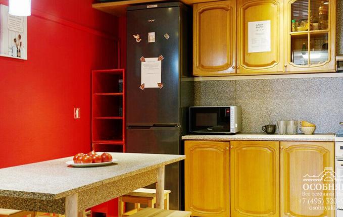 на Добровольческой, 12, площадь 908 м