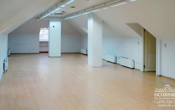 в Гороховском переулке, 6, площадь 733 м