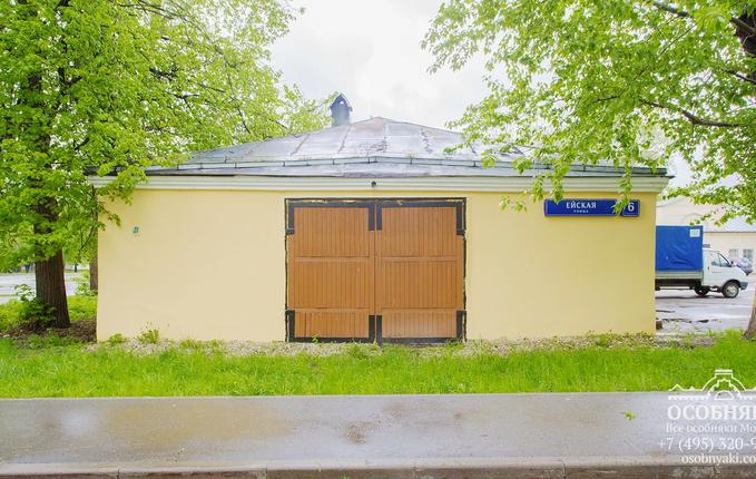 на Ейской улице, 6, площадь 417 м