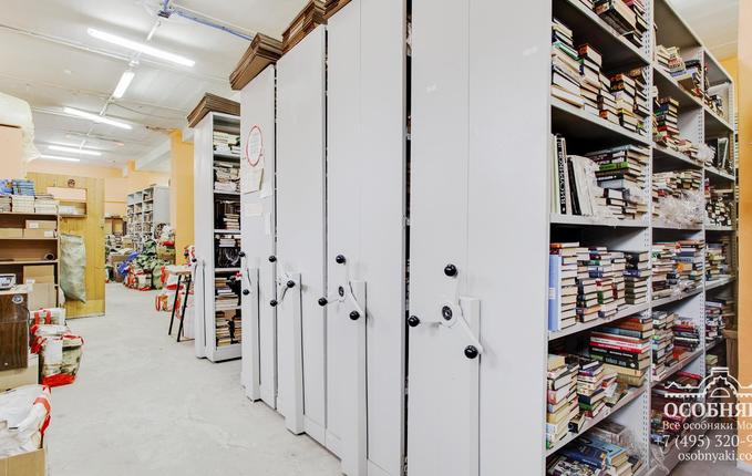 на Ейской улице, 6, площадь 417 м