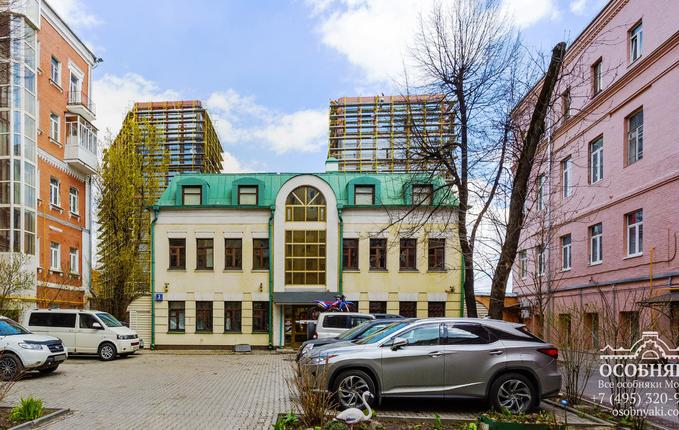 на улице Казакова, 3, площадь 496 м