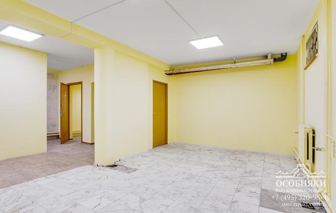 на улице Казакова, 3, площадь 496 м
