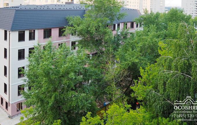 на Инициативной, 9, площадь 3611 м