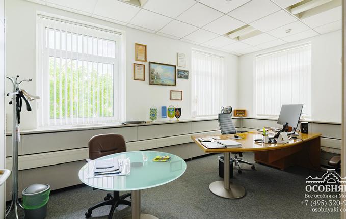 на Дербеневской, 6, площадь 1423 м