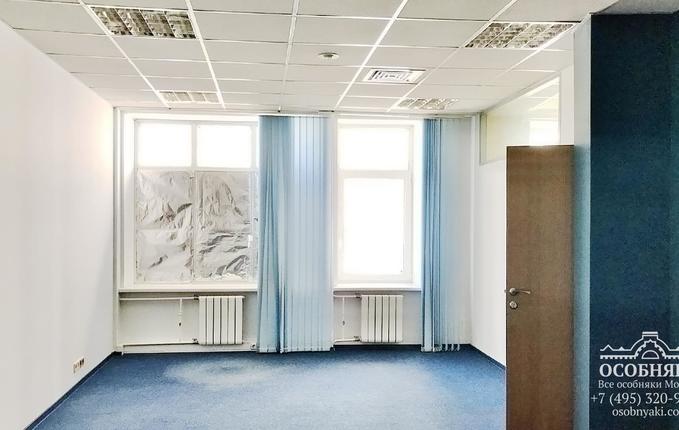 в Нижнем Кисловском, 7, площадь 878 м