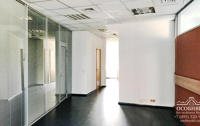 в Нижнем Кисловском, 7, площадь 878 м