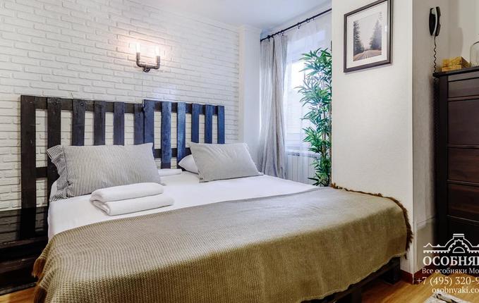 на улице Гашека, 12, площадь 1252 м