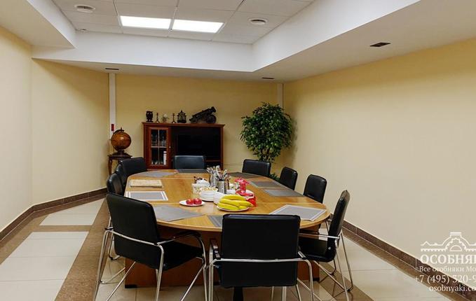 на Мытной улице, 44, площадь 3753 м