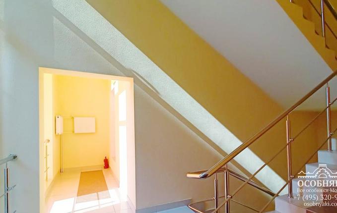 на Мытной улице, 44, площадь 3753 м