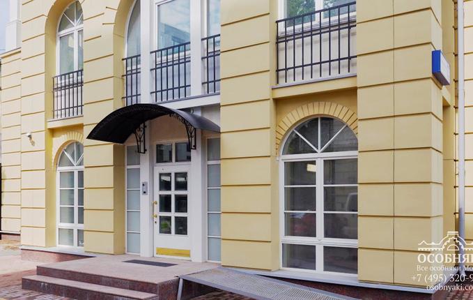 на Космодамианской набережной, 28, площадь 774 м