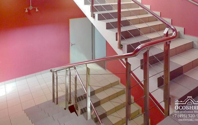 на Валовой улице, 8, площадь 442 м