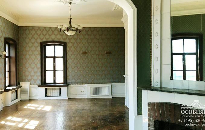 в Талицах, площадь 2136 м