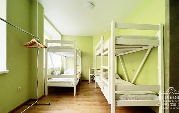 в Канатчиковском проезде, 7, площадь 800 м