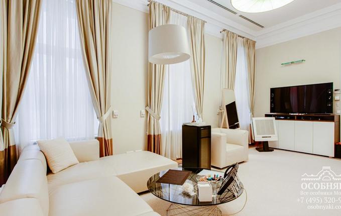 на Тимура Фрунзе, 11с56, площадь 971 м