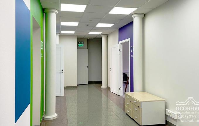 на улице Щепкина, 3, площадь 3472 м