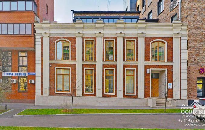 в Шмитовском проезде, 3с1, площадь 1150 м