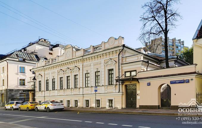 на Малой Никитской, 25, площадь 1050 м