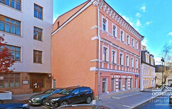 на Рождественке, 23, площадь 706 м