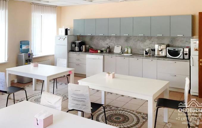 на Николоямской улице, 50с1, площадь 1033 м