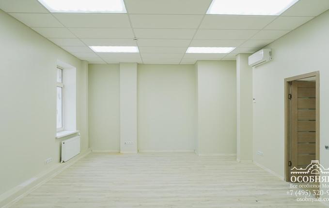 на Нижней Первомайской, 43, площадь 490 м