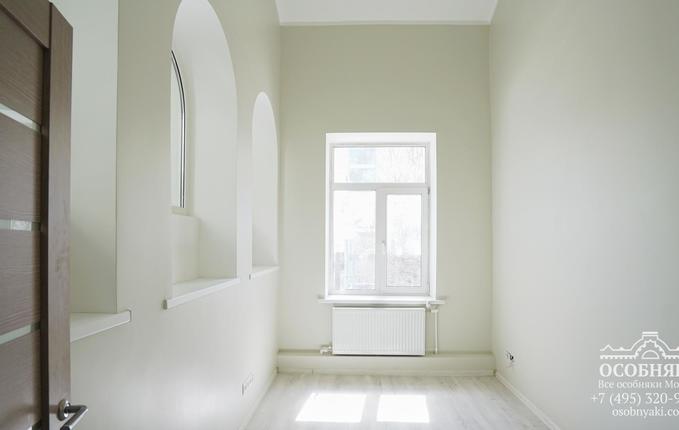 на Нижней Первомайской, 43, площадь 490 м