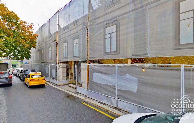 в Озерковском переулке, 16/17, площадь 5435 м