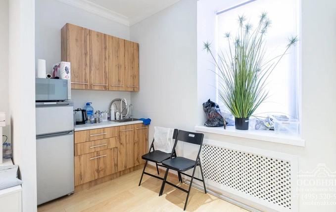 на Трубной, 28, площадь 1162 м