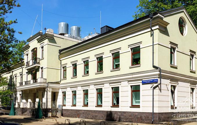 на Ленинградском проспекте, 44, площадь 2306 м