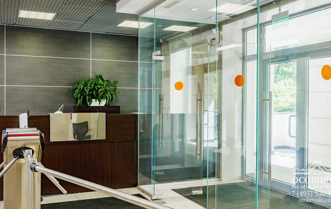 на Ленинградском проспекте, 44, площадь 2306 м