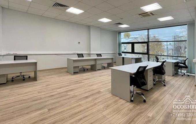 в Колокольниковом переулке, 21, площадь 2609 м