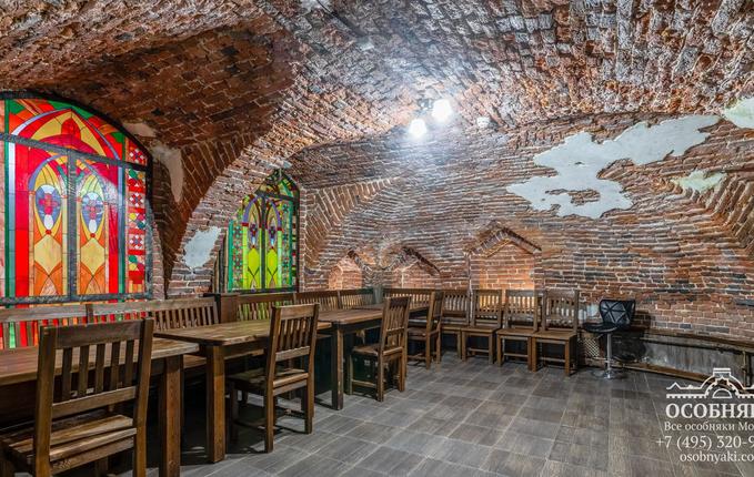 на площади Журавлева, 6, площадь 868 м