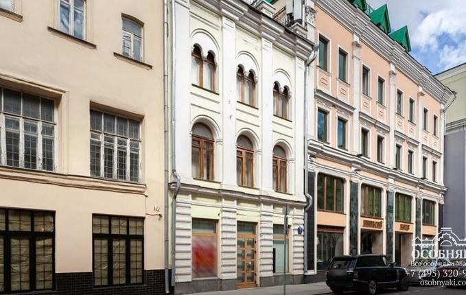 в Ветошном переулке, 7, площадь 162 м