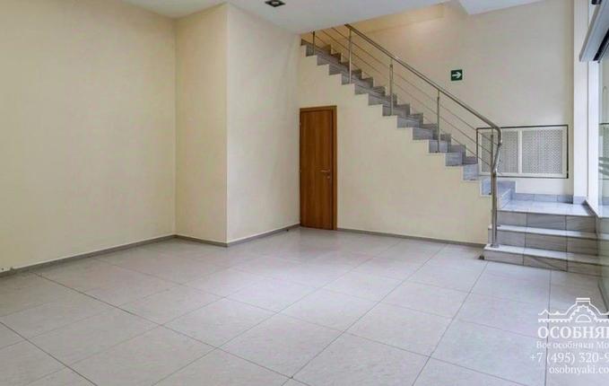 в Ветошном переулке, 7, площадь 162 м