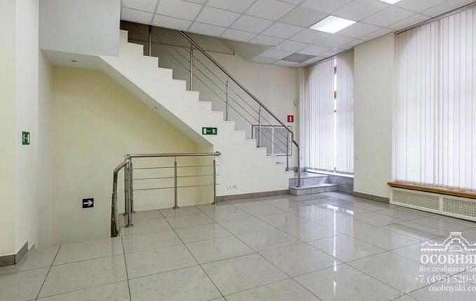 в Ветошном переулке, 7, площадь 162 м